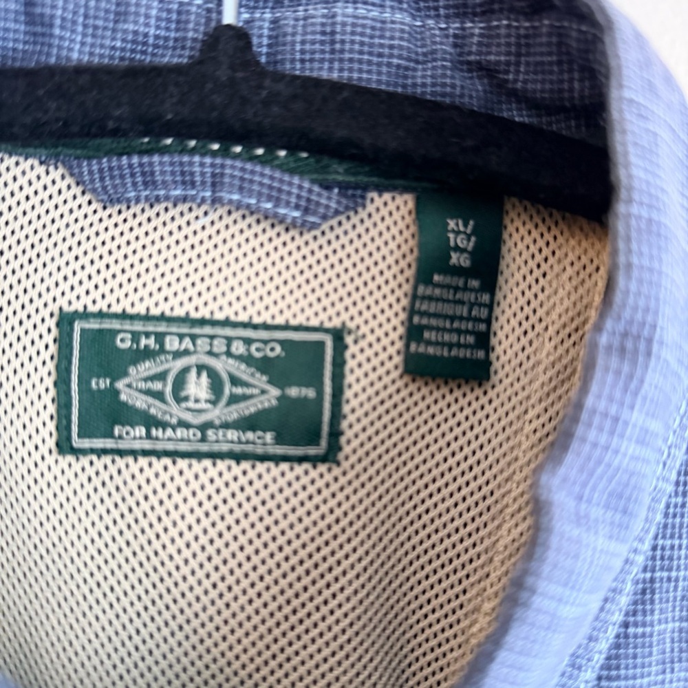 G.H. Bass & Co. Men's Short Sleeve Dark Blue Woven Shirt - Picture 4 of 8